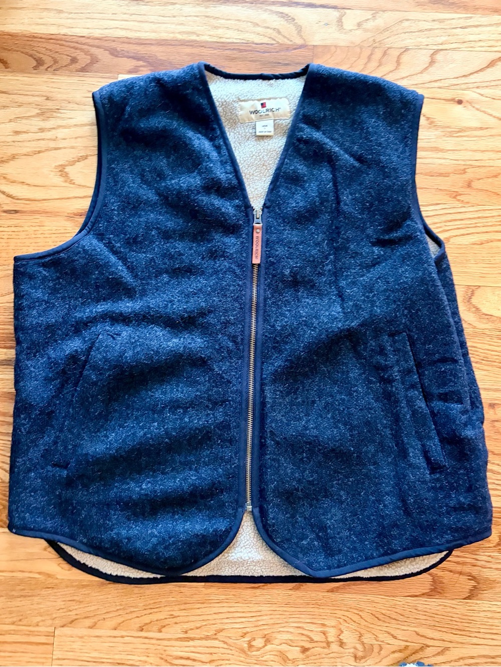 Woolrich Men’s L Charcoal Wool Blend Sherpa Lined Full Zip Vest Outdoor